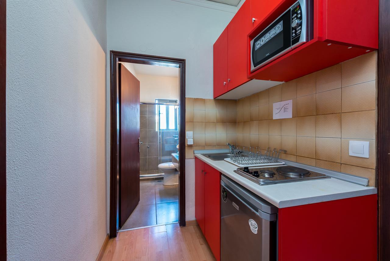 Aparthotel 7palms
